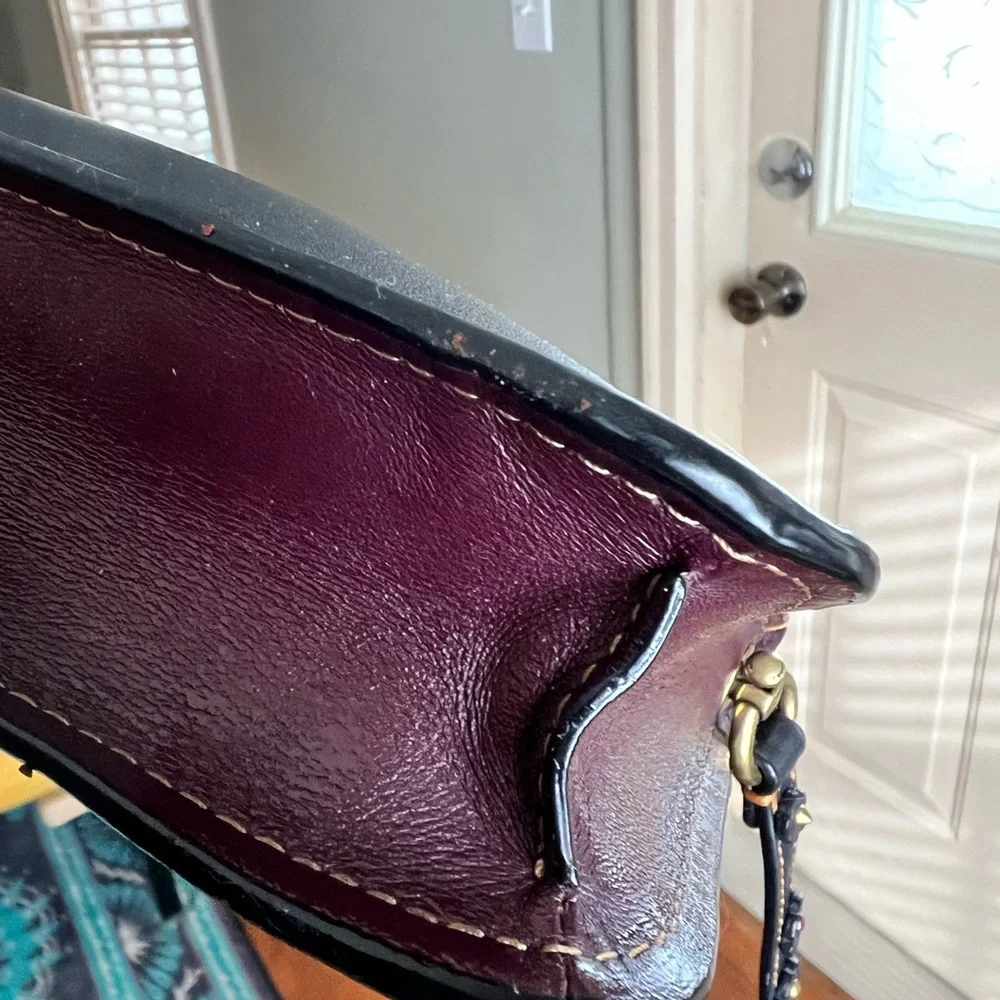 Coach 1941 Tea Rose SoHo crossbody smooth black leather zip top tea roses strap